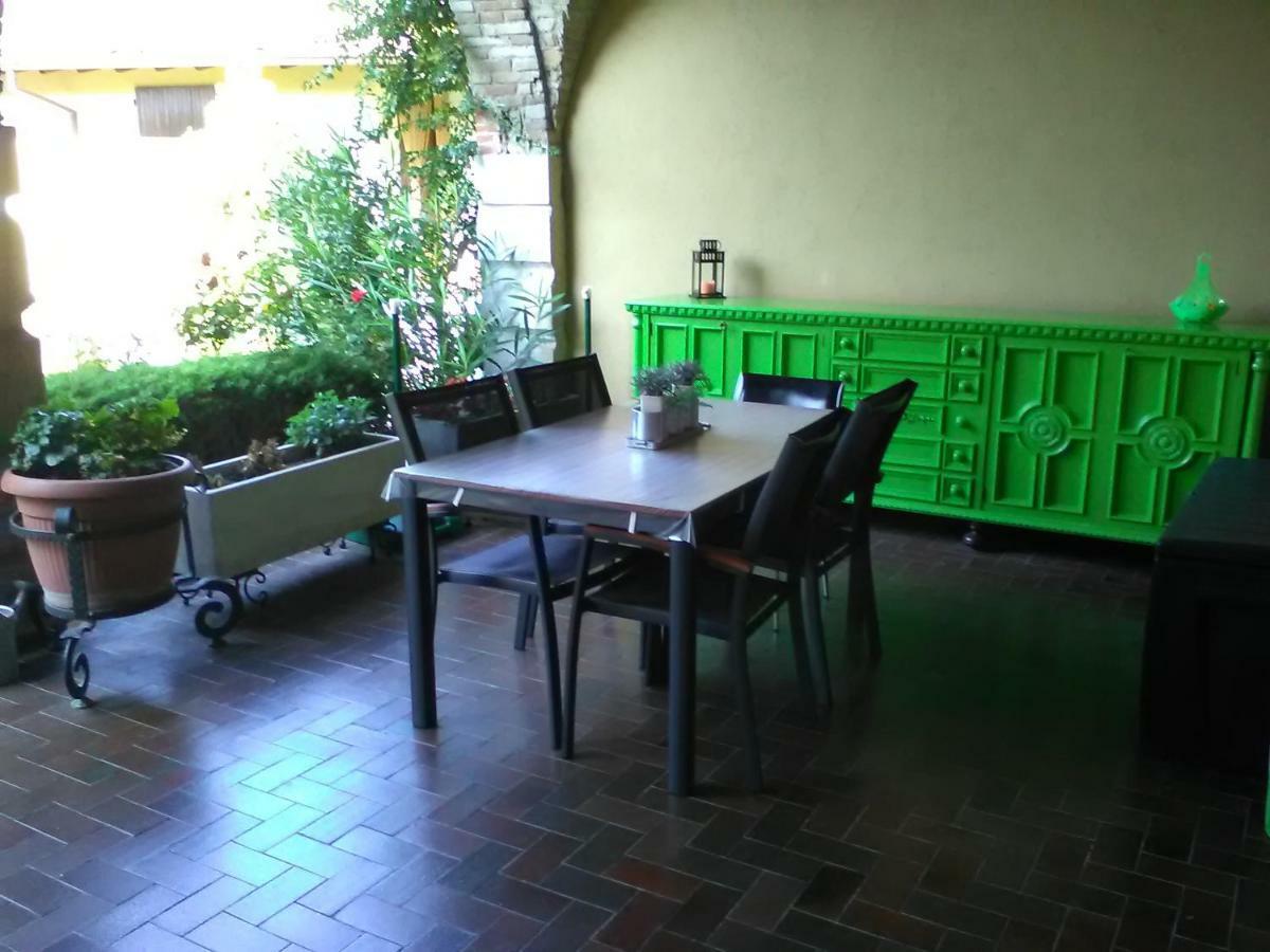 Appartamento Balkissa San Felice del Benaco Kültér fotó